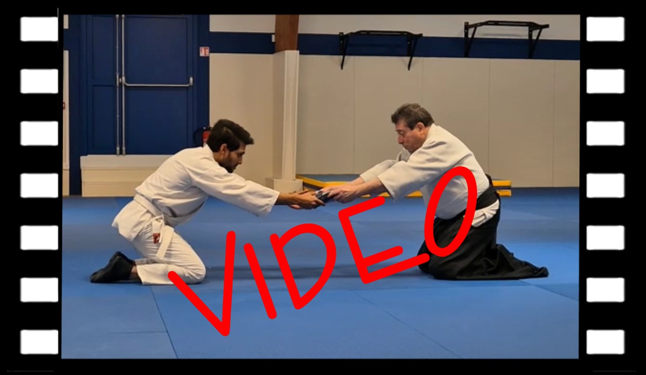 250315 Image de la remise du Hakama à Faiz.jpg - 116,45 kB