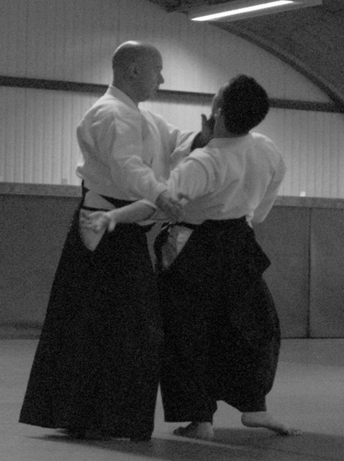 110424 Kokyu Nage d'Alain Vergnole.JPG - 79,74 kB