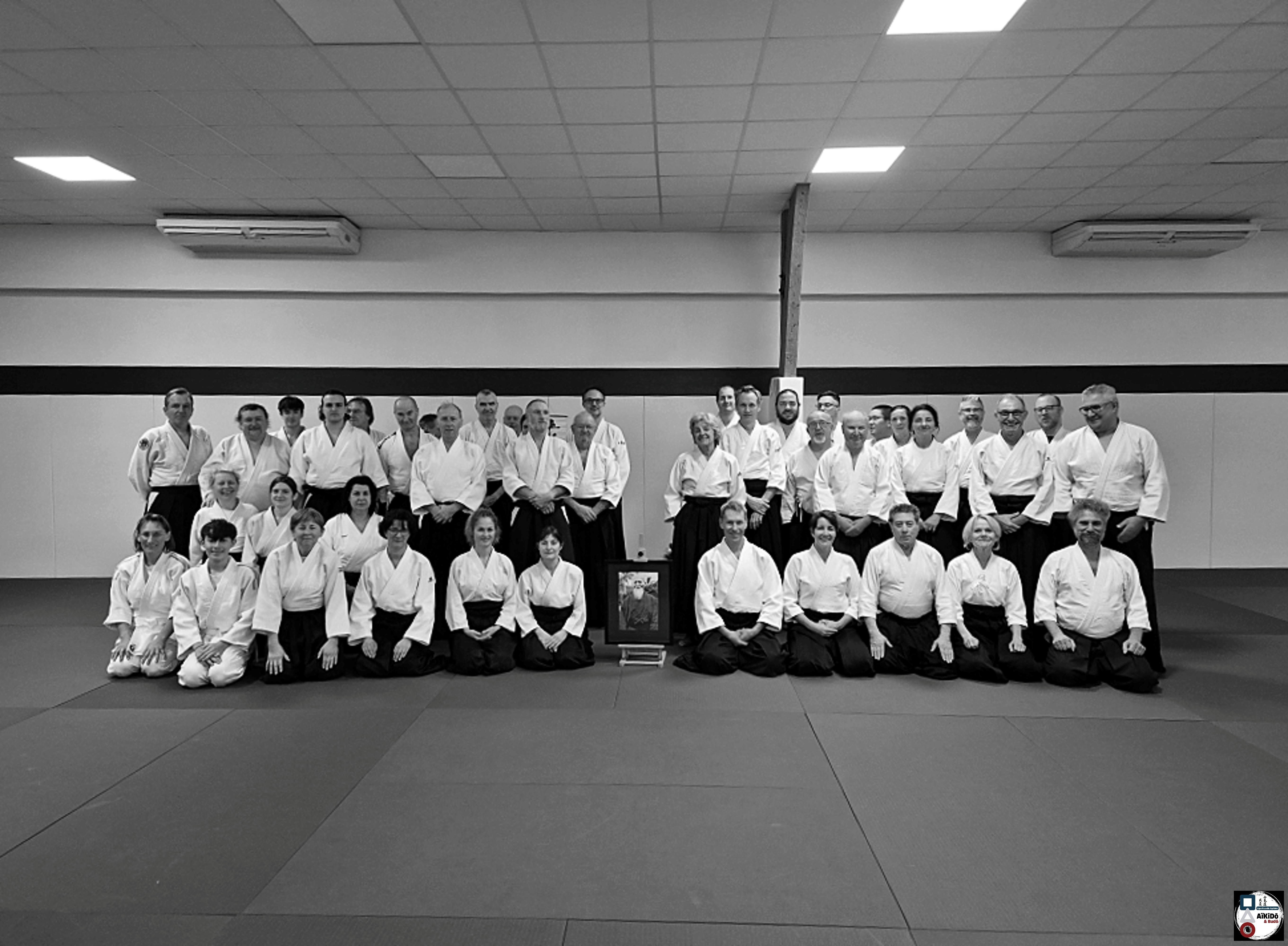 260124 01 En N&B le groupe du samedi matin..jpg - 1,74 MB