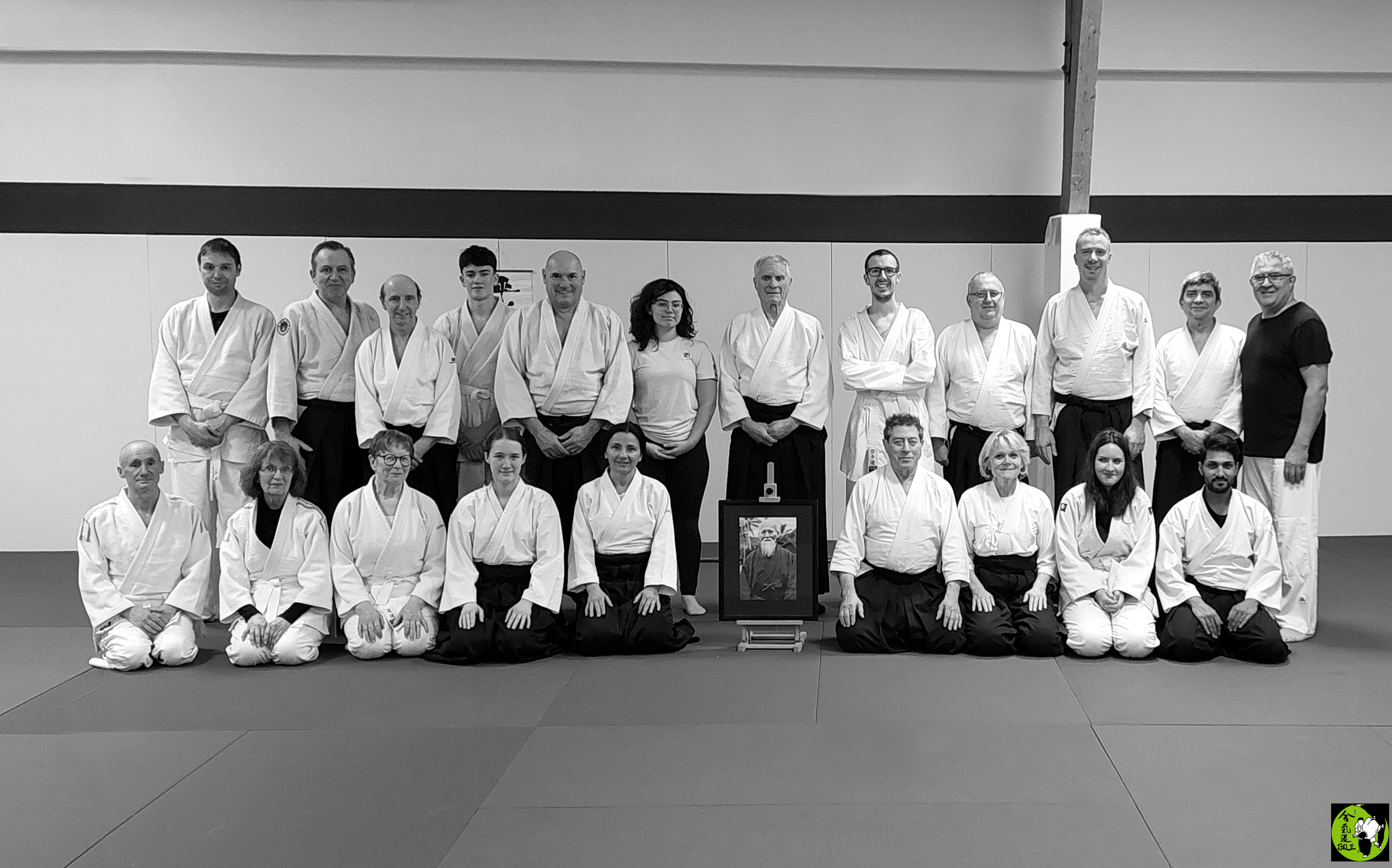 260217 Des Aïkidokad'Isle couleur de N&B.jpg - 2,01 MB